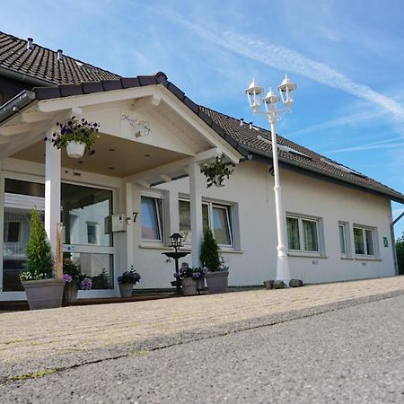 Hotel Haus Löhrberg Hemer Exterior foto